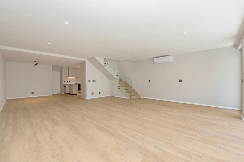 To Let 3 Bedroom Property for Rent in Camps Bay Western Cape